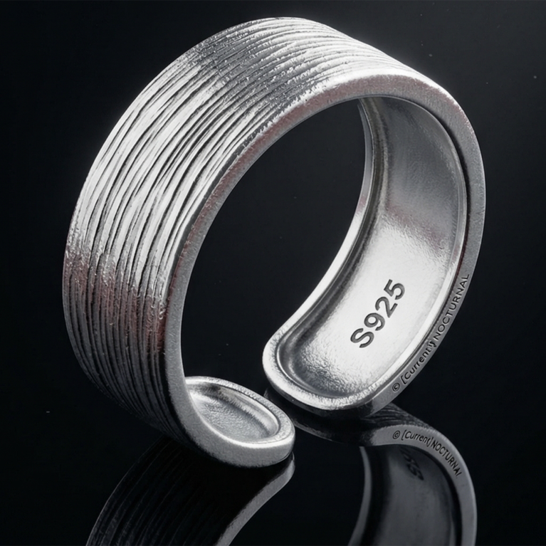 Bague Striée Minimaliste en Argent 925 – Maison Khmissa